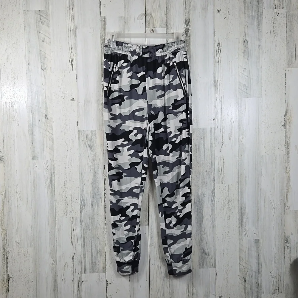 eye candy gray camo leggings with zipper pockets women's plus size 1X